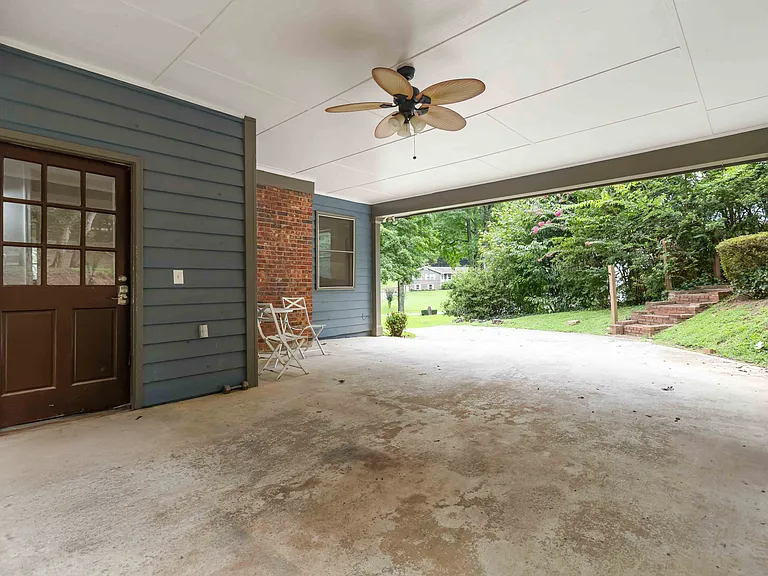 3345 Sharon Cir — Photo 34