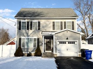 173 Russell St, Springfield, MA 01104