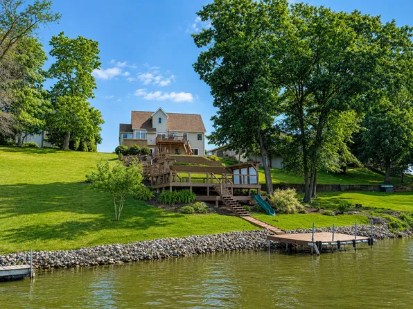4906 S Sir Lionel Ct, Mapleton, IL 61547