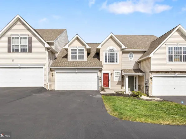 2365 Slater Hill Ln E #26, York, PA 17406