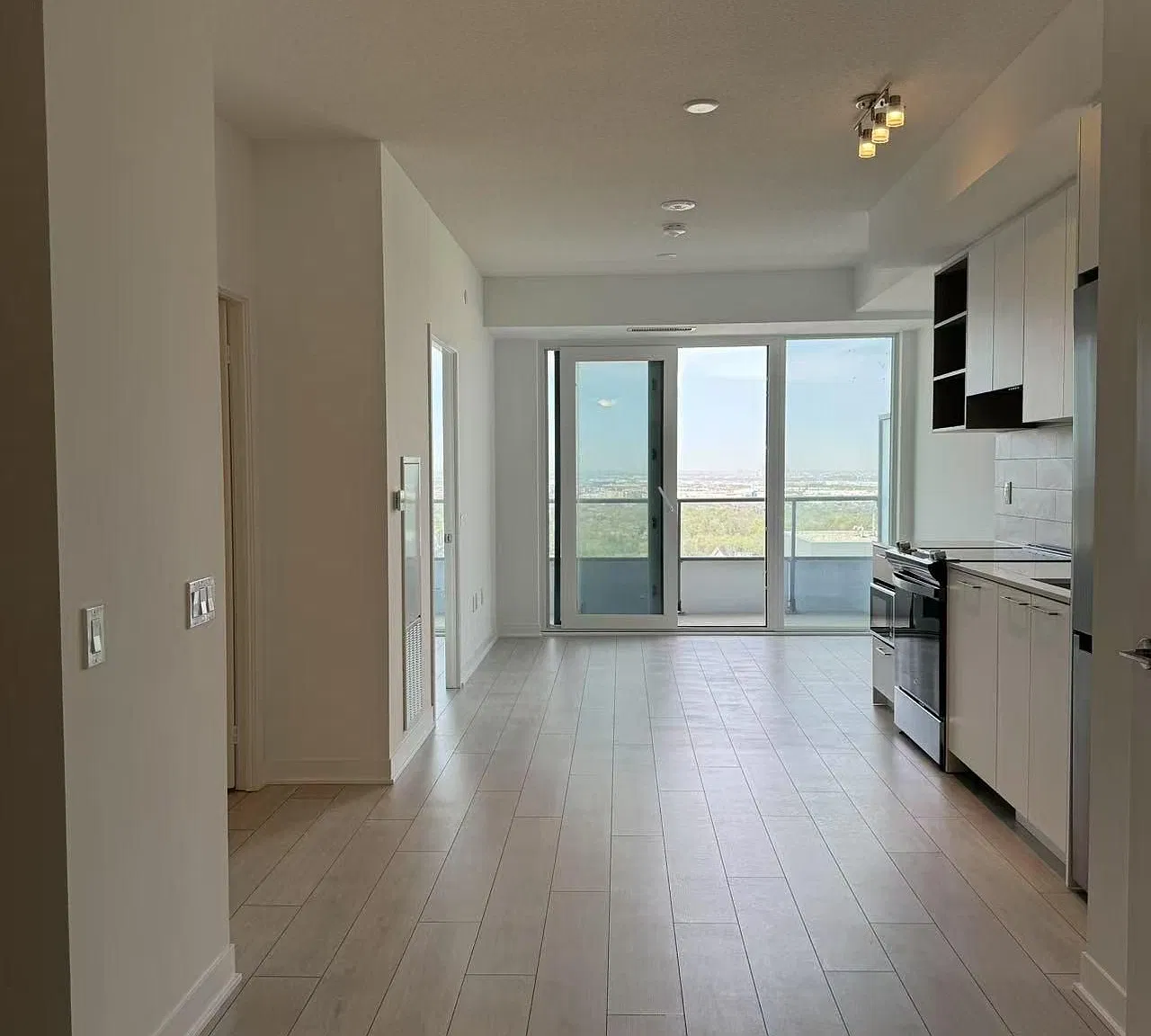 2 bed, $2,250 — Photo 3