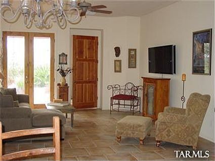 4th image of 5075 N Pinnacle Cove Dr