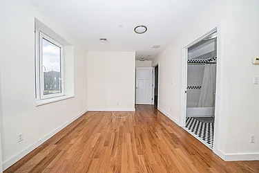 Rented by Level Group