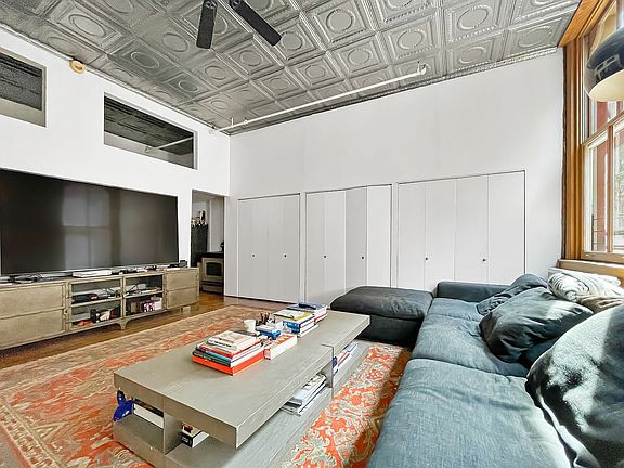 5th image of 108 Wooster St APT 2-A