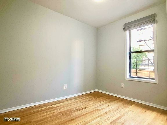 3rd image of 171 Audubon Ave APT 24