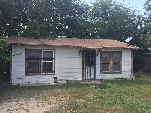 2523 S Pine St #2 Photo 1