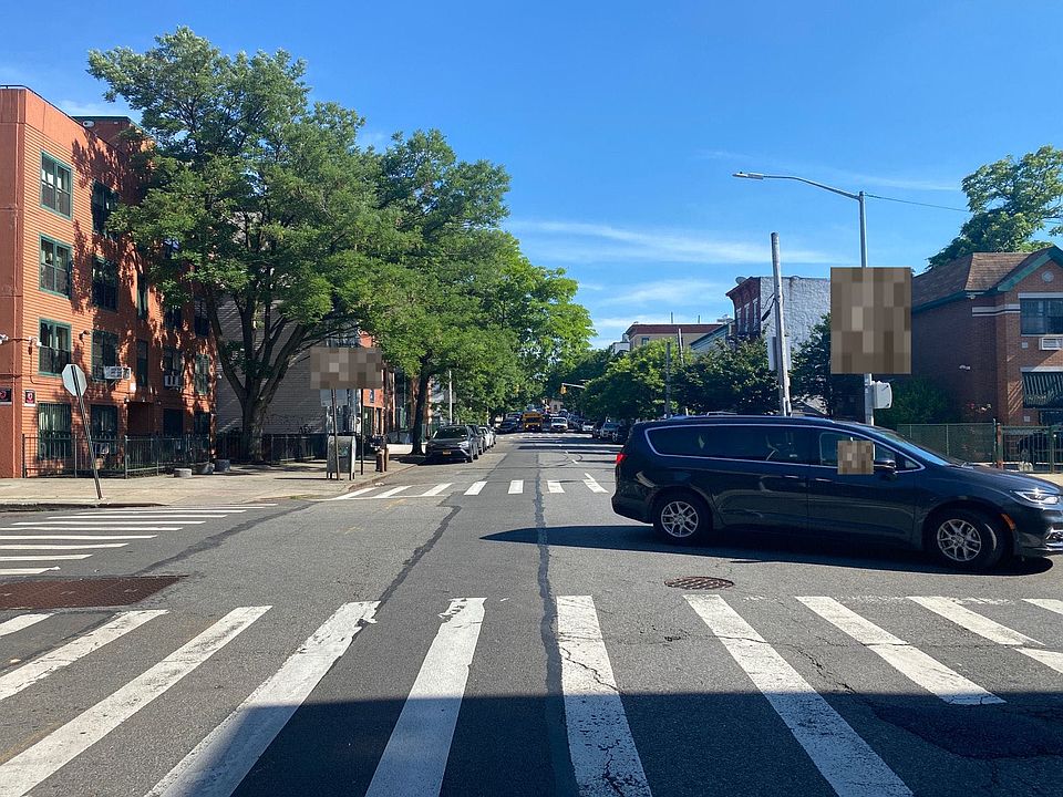 2nd image of 212 Howard Ave