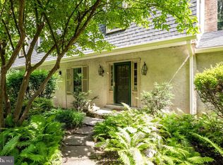 210 Gulph Creek Rd, Wayne, PA 19087