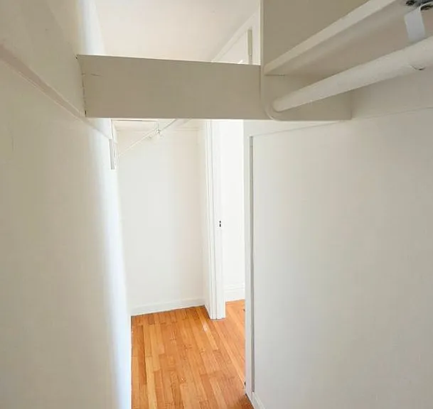 2800 Filbert St — Photo 24