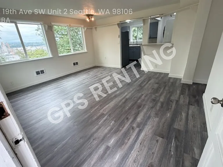 3802 19th Ave SW #2 — Photo 1