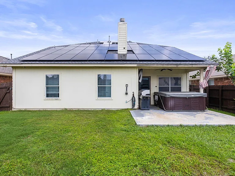 4405 Bandice Ln — Photo 8