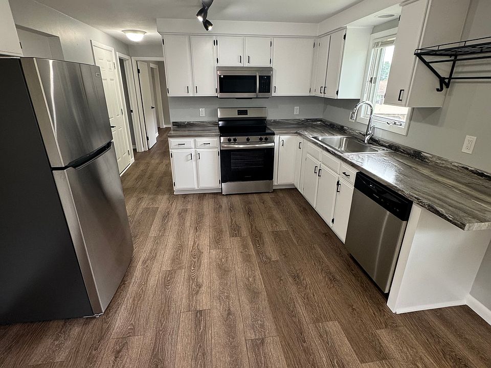 1st image of 417 Fernwood Ave #2