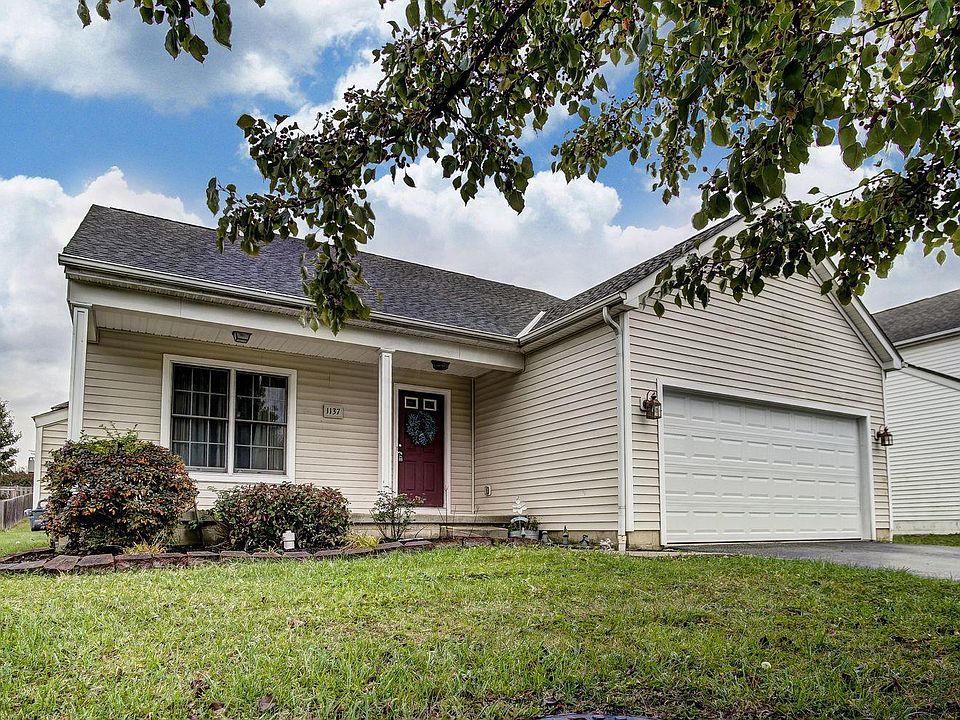 1st image of 1137 Valley Dr