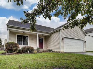 1137 Valley Dr, Marysville, OH