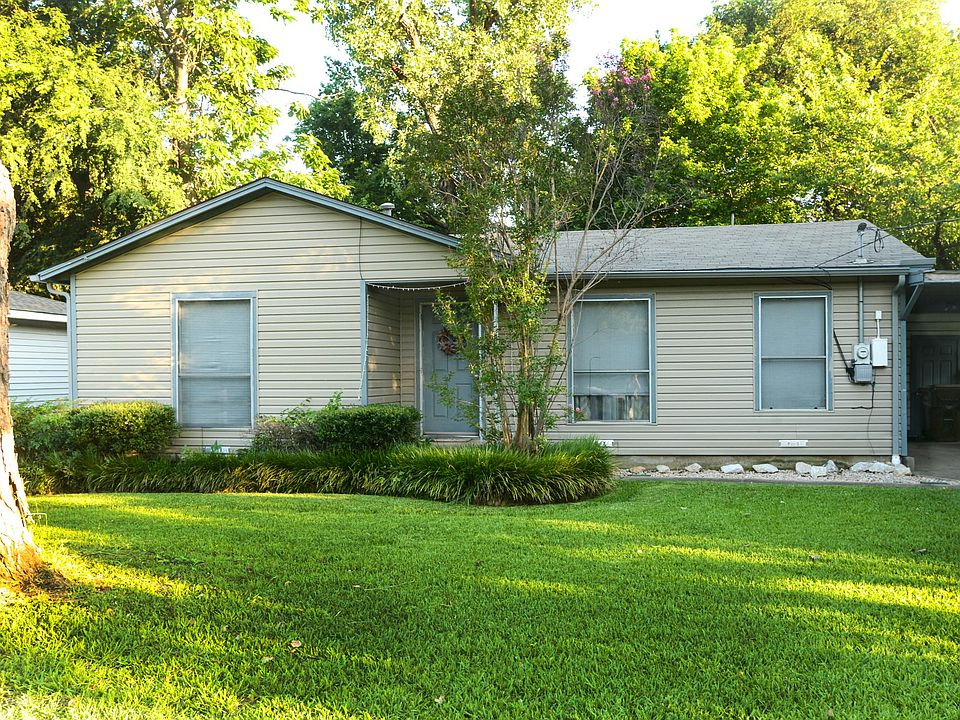 1st image of 1503 Oakwood Dr