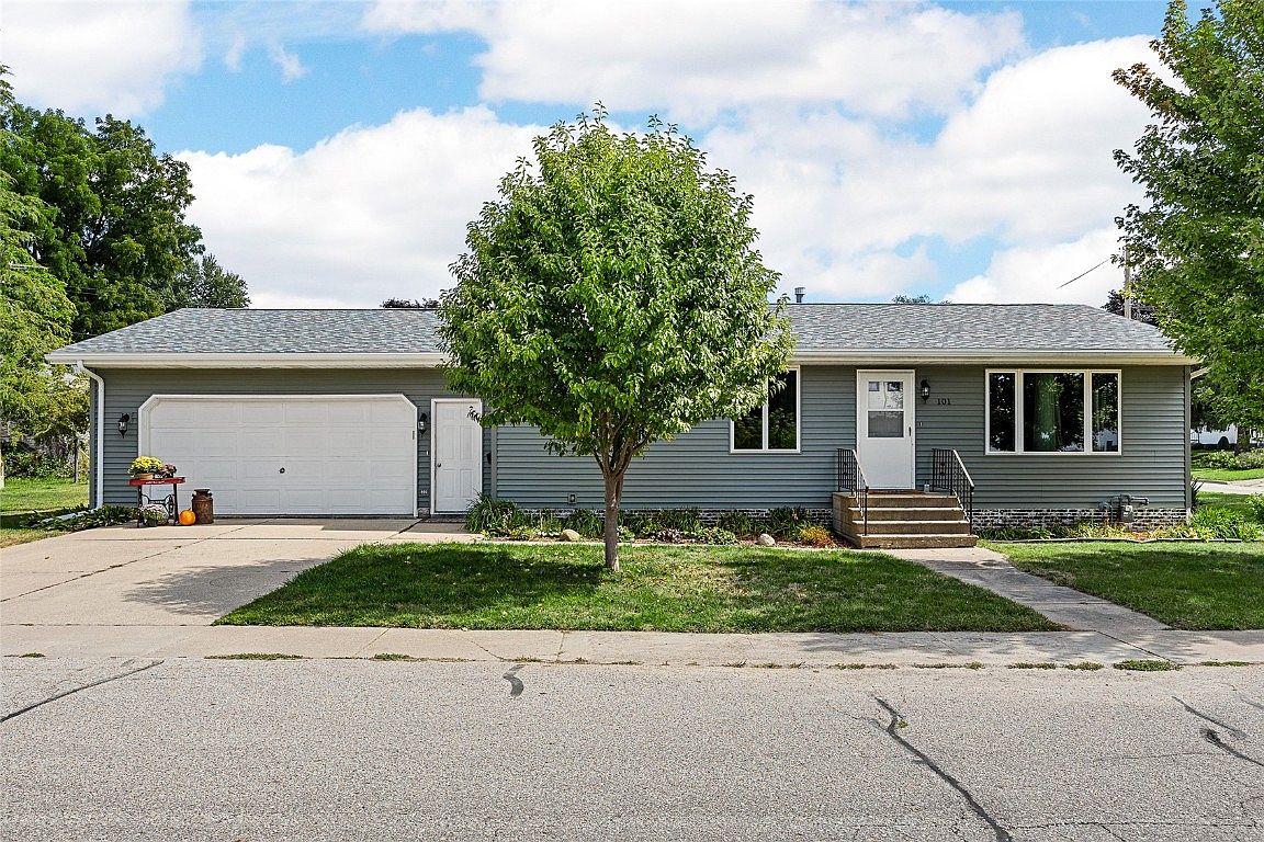 101 N Division St, Anamosa, IA 52205 MLS 2306076 Zillow