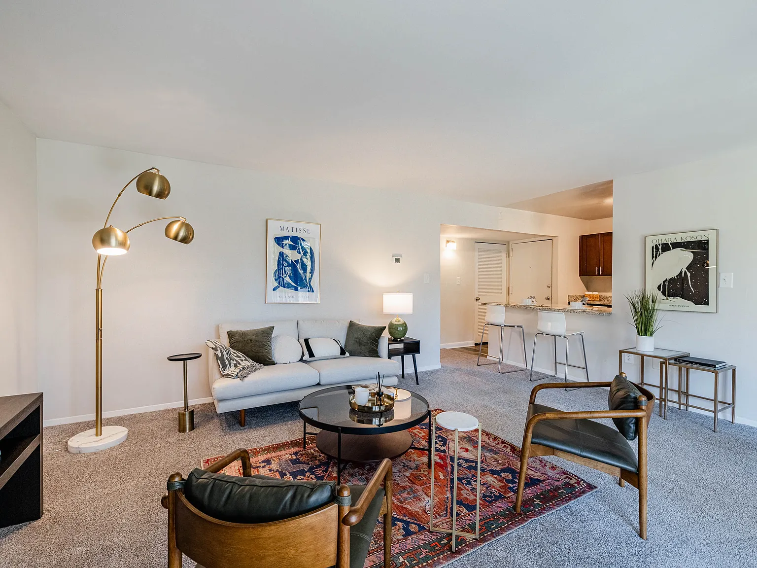The Hanover Apartments — Photo 2