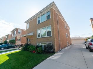 8543 W Foster Ave #1, Chicago, IL 60656