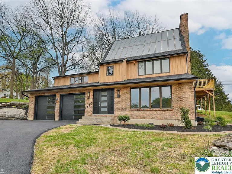 4410 Circle Dr — Photo 4