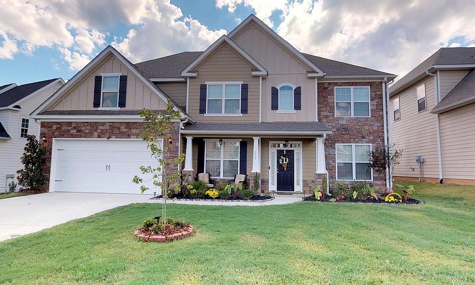 1st image of 335 Bella Rose Dr