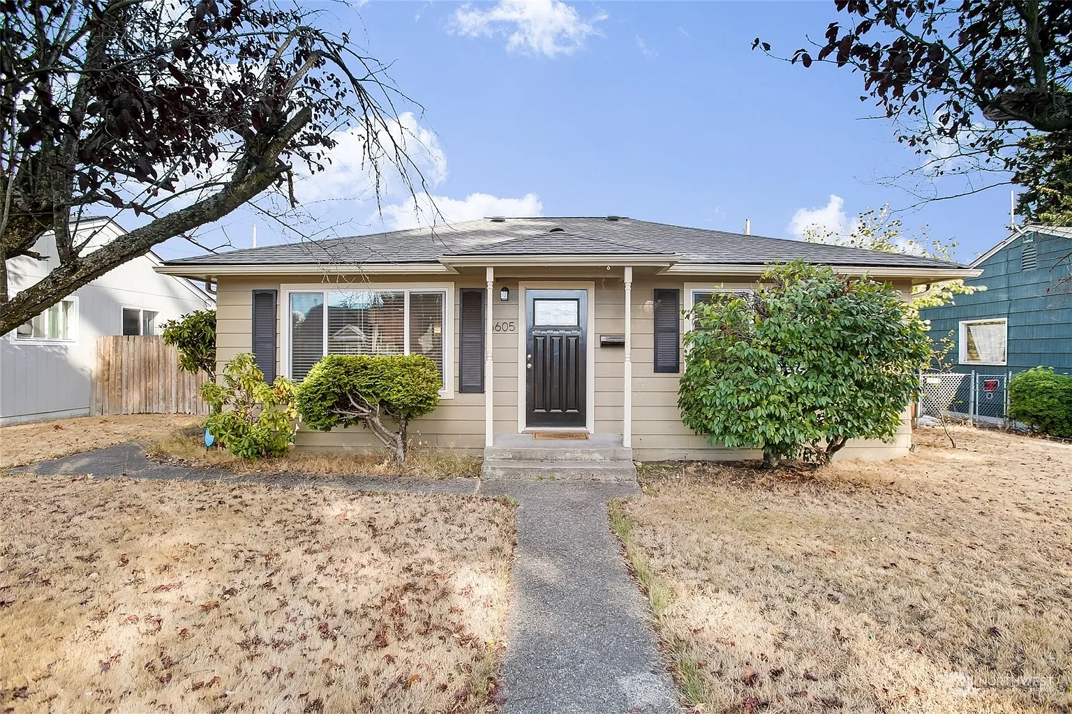 6605 S Oakes Street photo 1