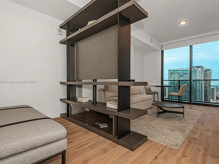 398 NE 5th St #4008 — Photo 5