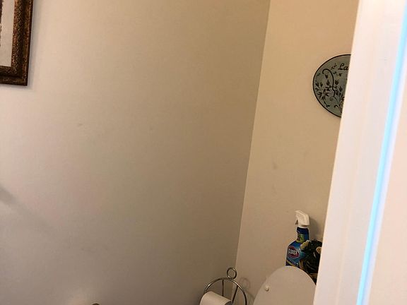 2nd image of 407 Wills Creek Dr #407
