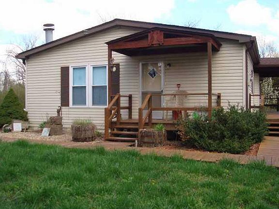 4th image of 1370 W County Road 100n