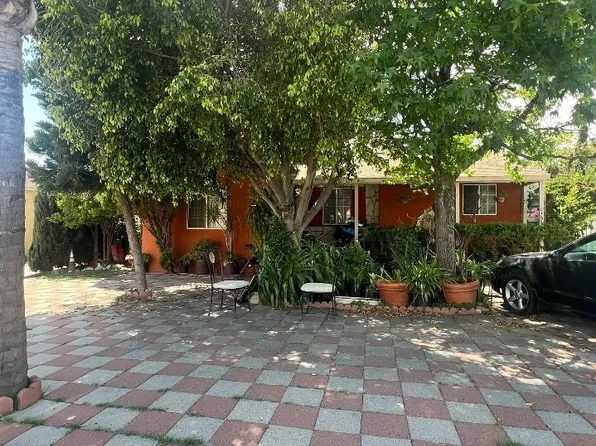 7935 Cleon Ave, Sun Valley, CA 91352