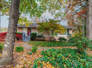 141 36th Ave NW, Hickory, NC 28601