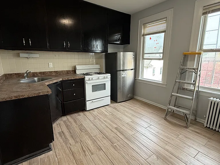 202 Ackerman Ave #B3 — Photo 3