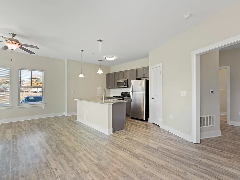 Gateway Apartments — Photo 43