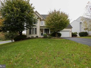 407 Colonial Ct, Blandon, PA 19510