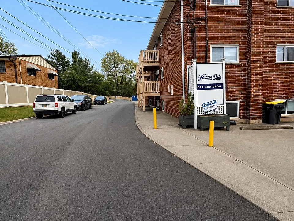 Hidden Oaks Apartments