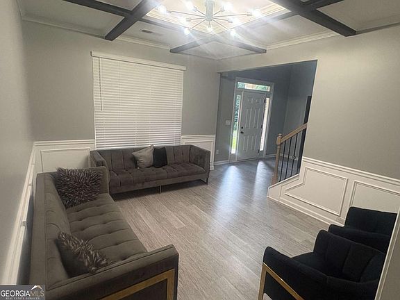 4th image of 501 Noblewood Dr