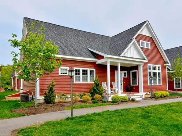 25 Brigham Farm Ln #25, Bolton, MA 01740