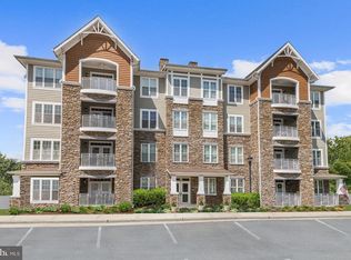 19 Clay Lodge Ln UNIT 403, Baltimore, MD 21228
