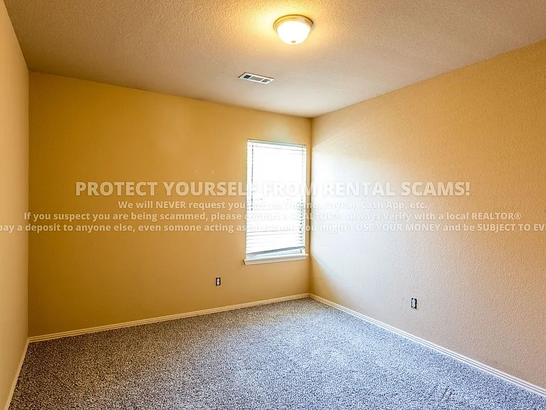 4334 W Pecan St — Photo 10