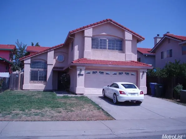 2871 Lock Ave, Sacramento, CA 95822