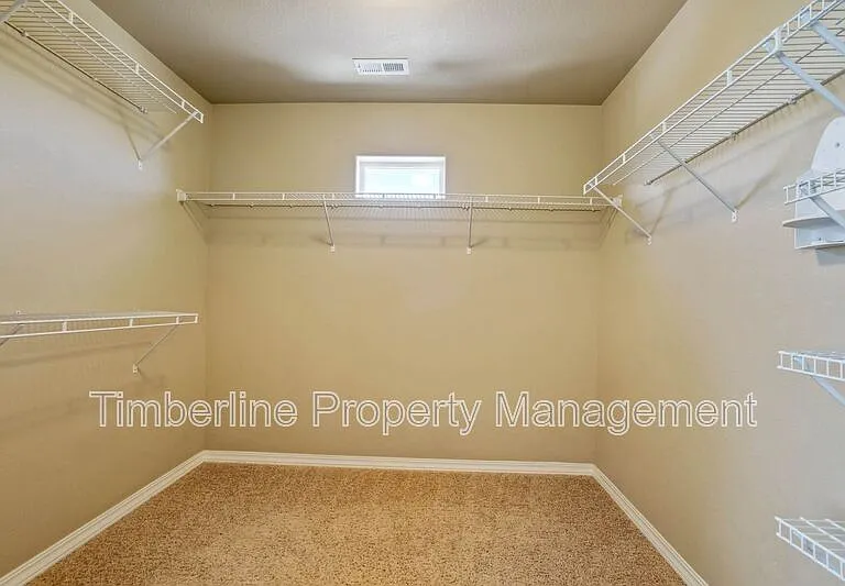 7673 Crestone Peak Trl — Photo 37