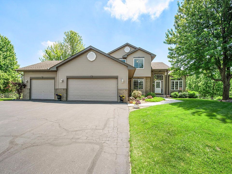1st image of 15049 82nd Cir NE