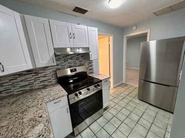 4905 Viceroy Ct APT B