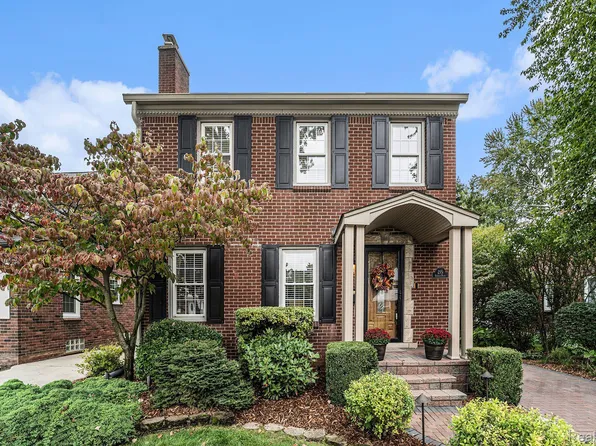 215 Berkley St, Dearborn, MI 48124