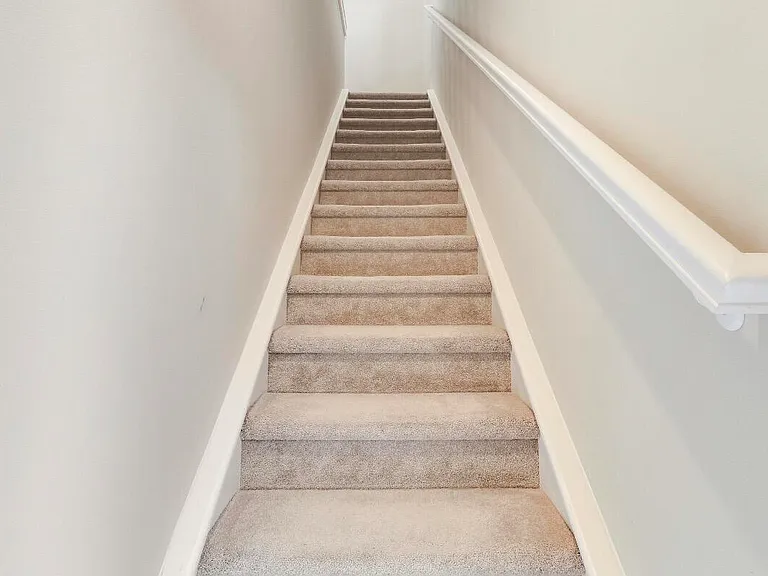 5029 Grandiflora Rd — Photo 40