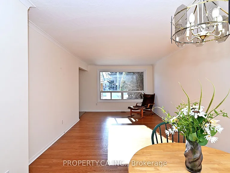 701 Sunnypoint Dr — Photo 6