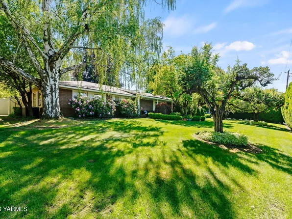 119 Gilbert Dr, Yakima, WA 98902