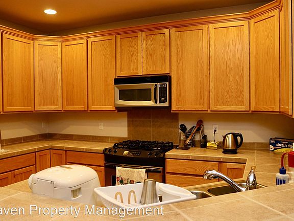 3rd image of 15527 Admiralty Way #1B