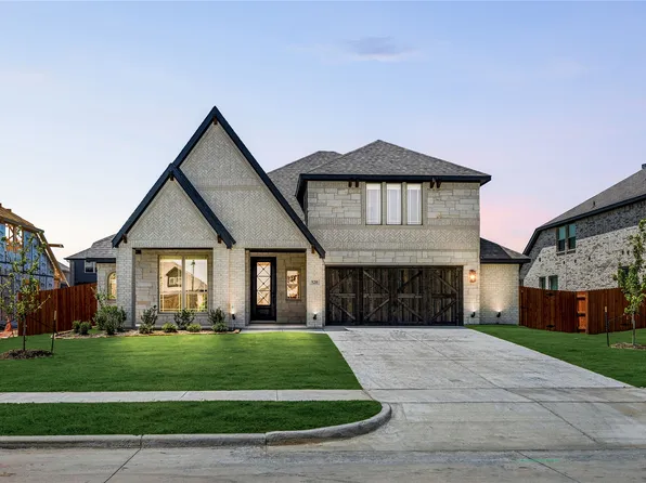 520 Sanctuary Dr, Waxahachie, TX 75165
