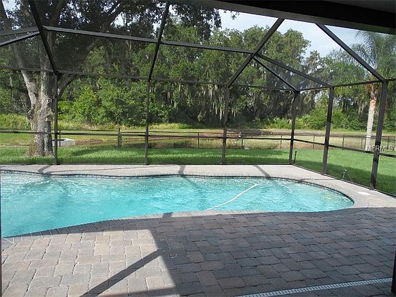 3rd image of 3297 Enclave Blvd