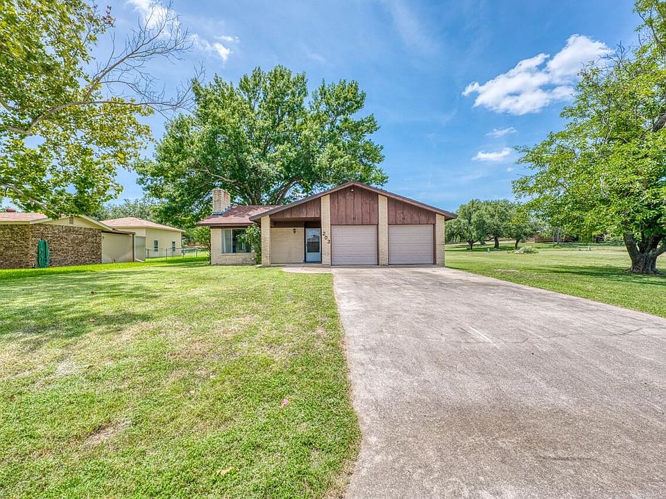 1st image of 203 Mesquite Drive